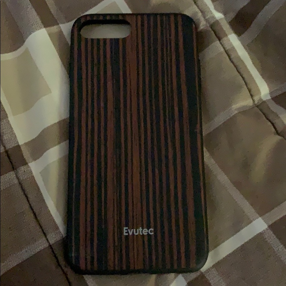 iPhone 8 Plus, Evutec case